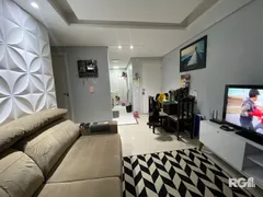 Apartamento com 2 Quartos à venda, 41m² no Hípica, Porto Alegre - Foto 2