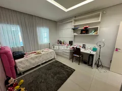 Casa com 3 Quartos à venda, 340m² no Brasil, Uberlândia - Foto 29