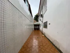 Casa com 4 Quartos para alugar, 232m² no Gonzaga, Santos - Foto 13