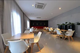 Apartamento com 2 Quartos para alugar, 48m² no Meireles, Fortaleza - Foto 18