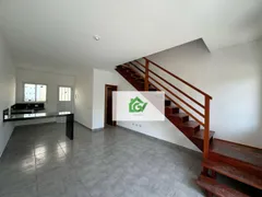 Casa de Condomínio com 2 Quartos para alugar, 72m² no Capricórnio II, Caraguatatuba - Foto 3