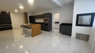 Apartamento com 3 Quartos à venda, 148m² no América, Joinville - Foto 4