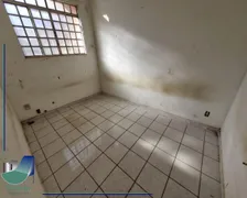 Casa Comercial com 2 Quartos à venda, 88m² no Vila Tibério, Ribeirão Preto - Foto 3