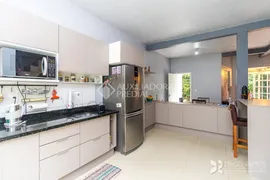 Casa de Condomínio com 3 Quartos à venda, 200m² no Vila Nova, Porto Alegre - Foto 3