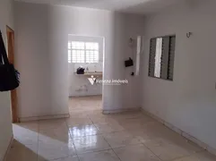 Casa com 3 Quartos à venda, 200m² no Três Andares, Teresina - Foto 4
