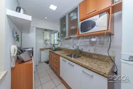 Apartamento com 2 Quartos à venda, 67m² no Jardim do Salso, Porto Alegre - Foto 8