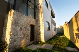 Casa de Condomínio com 5 Quartos à venda, 331m² no Cidade Alpha, Eusébio - Foto 14