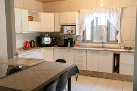 Casa com 5 Quartos à venda, 190m² no Itaum, Joinville - Foto 1