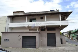 Casa com 3 Quartos à venda, 360m² no Dom Bosco, Betim - Foto 2