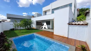 Casa com 3 Quartos à venda, 287m² no Varanda Sul, Uberlândia - Foto 1