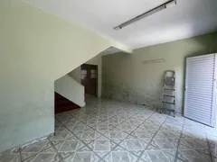 Casa com 2 Quartos para alugar, 107m² no Jardim Josane, Sorocaba - Foto 16