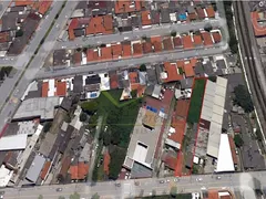 Terreno / Lote / Condomínio à venda, 900m² no Vila Açoreana, Poá - Foto 2