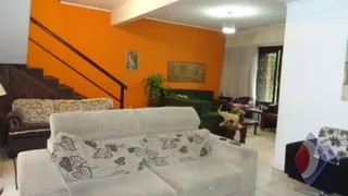 Casa com 3 Quartos à venda, 235m² no Guarujá, Porto Alegre - Foto 2