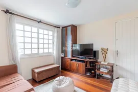 Casa com 3 Quartos à venda, 223m² no Santo Inácio, Curitiba - Foto 2