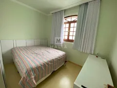 Casa com 4 Quartos à venda, 330m² no Quintas da Lagoa, Sarzedo - Foto 14