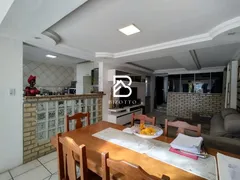 Casa com 5 Quartos à venda, 206m² no Flor de Napolis, São José - Foto 8