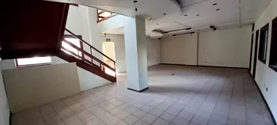 Conjunto Comercial / Sala para alugar, 404m² no Centro, Caxias do Sul - Foto 7