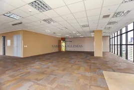 Conjunto Comercial / Sala para alugar, 351m² no Juvevê, Curitiba - Foto 17