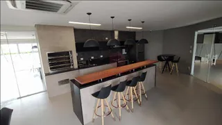 Apartamento com 3 Quartos para alugar, 79m² no Centro, Maringá - Foto 19