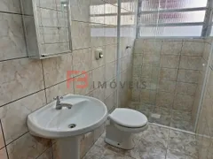 Casa com 4 Quartos para alugar, 130m² no Centro, Bombinhas - Foto 12