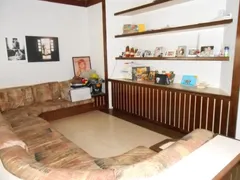 Casa com 4 Quartos à venda, 532m² no General Osorio, Uberlândia - Foto 3