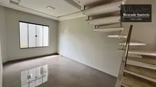 Sobrado com 3 Quartos à venda, 125m² no Fazendinha, Curitiba - Foto 2