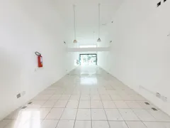 Loja / Salão / Ponto Comercial para alugar, 120m² no Jardim Carvalho, Porto Alegre - Foto 12