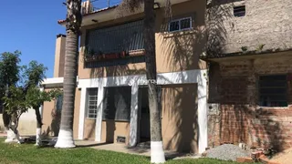 Sobrado com 3 Quartos à venda, 158m² no Areal, Pelotas - Foto 3