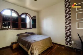 Casa com 6 Quartos à venda, 250m² no Centro, Divinópolis - Foto 20