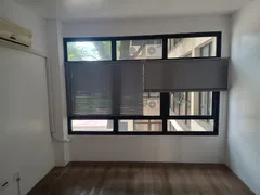 Conjunto Comercial / Sala para alugar, 70m² no Menino Deus, Porto Alegre - Foto 20