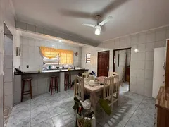 Casa com 3 Quartos à venda, 173m² no Vila Loty, Itanhaém - Foto 11