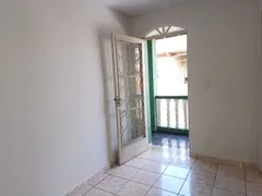 Apartamento com 3 Quartos para alugar, 75m² no Palmares, Belo Horizonte - Foto 4