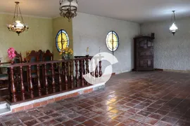 Casa com 3 Quartos à venda, 455m² no Matapaca, Niterói - Foto 18