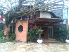 Casa Comercial com 5 Quartos à venda, 220m² no Braga, Cabo Frio - Foto 2