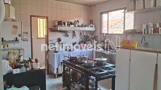 Casa com 3 Quartos à venda, 170m² no Calafate, Belo Horizonte - Foto 24