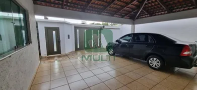 Casa com 4 Quartos à venda, 262m² no Jardim Karaíba, Uberlândia - Foto 2