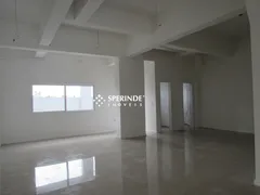 Loja / Salão / Ponto Comercial para alugar, 136m² no De Lazzer, Caxias do Sul - Foto 2