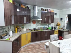 Casa com 4 Quartos à venda, 275m² no Vila Nova, Porto Alegre - Foto 66