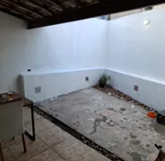 Casa com 2 Quartos à venda, 122m² no Parque Xangri La, Contagem - Foto 2