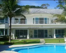 Casa de Condomínio com 4 Quartos para venda ou aluguel, 1380m² no Balneário Praia do Perequê , Guarujá - Foto 1