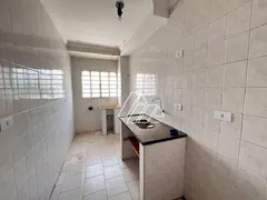 Apartamento com 2 Quartos para venda ou aluguel, 65m² no Jardim Araxá, Marília - Foto 8