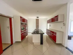 Casa com 3 Quartos à venda, 200m² no Village das Flores, Caçapava - Foto 8