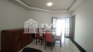 Casa com 3 Quartos à venda, 199m² no Cidade Jardim, Uberlândia - Foto 5