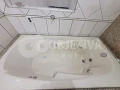 Casa com 3 Quartos à venda, 160m² no Vigilato Pereira, Uberlândia - Foto 8