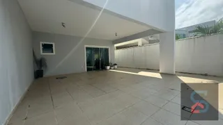 Casa com 3 Quartos à venda, 165m² no Portinho, Cabo Frio - Foto 11