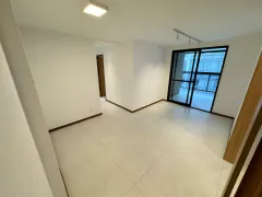 Apartamento com 3 Quartos para alugar, 90m² no Barro Vermelho, Vitória - Foto 2
