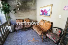 Casa com 3 Quartos à venda, 256m² no Leblon Venda Nova, Belo Horizonte - Foto 2