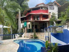 Casa com 4 Quartos à venda, 400m² no Vale dos Pinheiros, Nova Friburgo - Foto 2