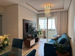 Apartamento com 3 Quartos à venda, 77m² no Gleba Fazenda Palhano, Londrina - Foto 3