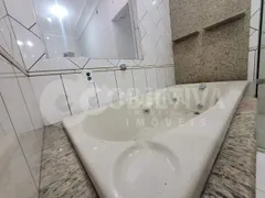 Casa com 3 Quartos à venda, 160m² no Vigilato Pereira, Uberlândia - Foto 11